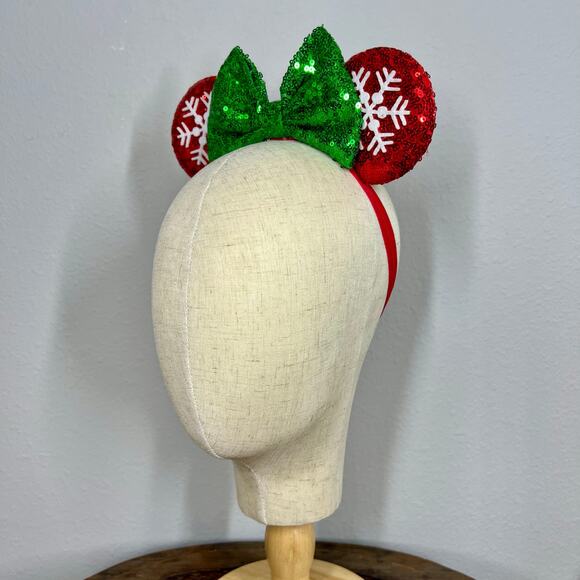 🎄 Holly Berry Sparkle Elastic Minnie Ears | Disney-Inspired Adjustable Ears - Picture 3 of 5